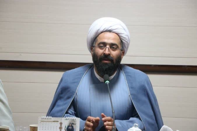 ضرورتِ بازخوانیِ اندیشه‌های قائد شهید