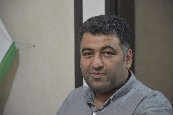 گلستان ما - شاعری که شعر را از کتاب‌ها به زندگی مردم آورد